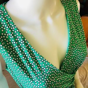 TIANA B. Ladies Sz 8 Green w/white polka dots dress